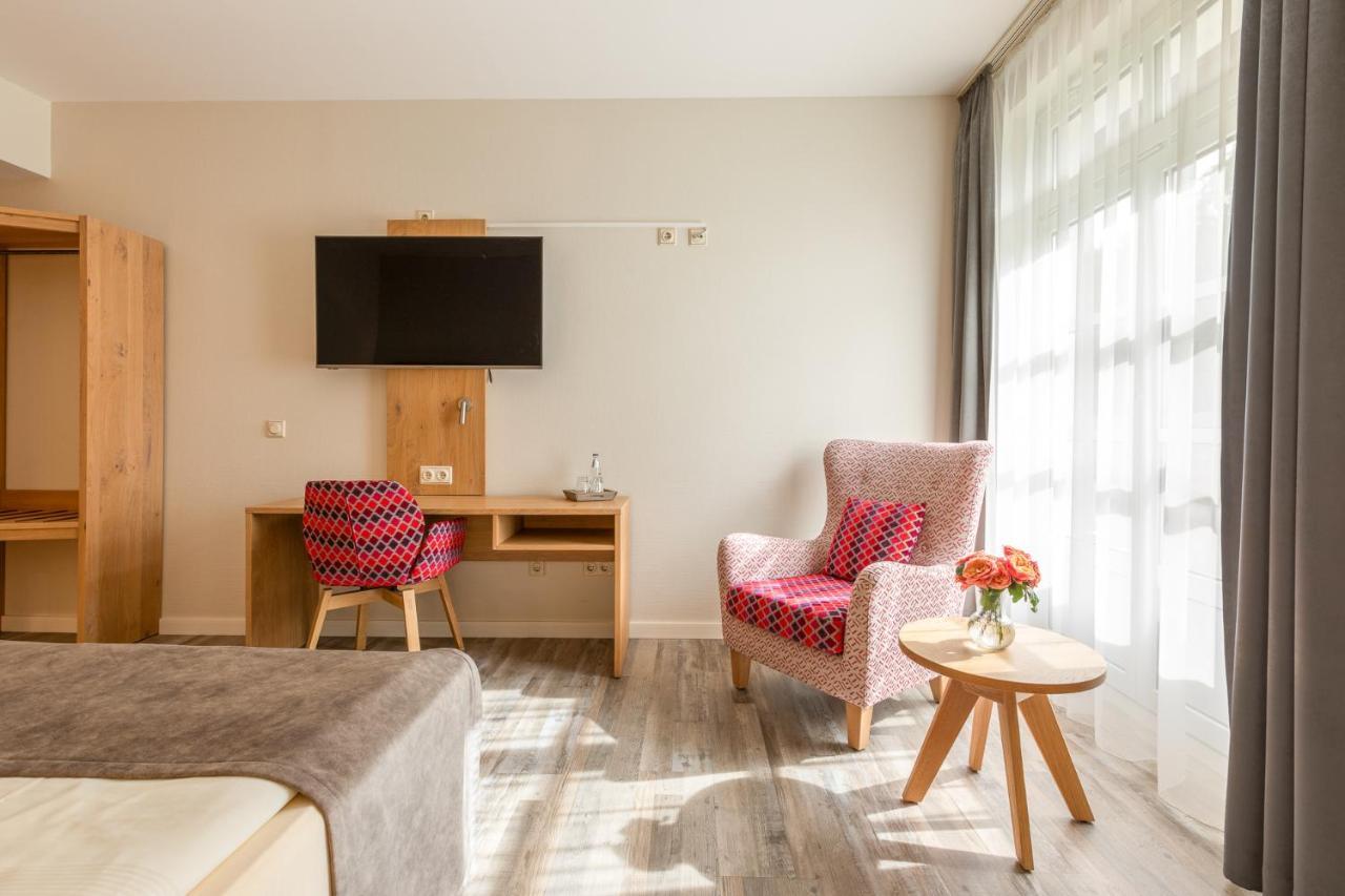Hotel Waldesrand Херфорд Экстерьер фото