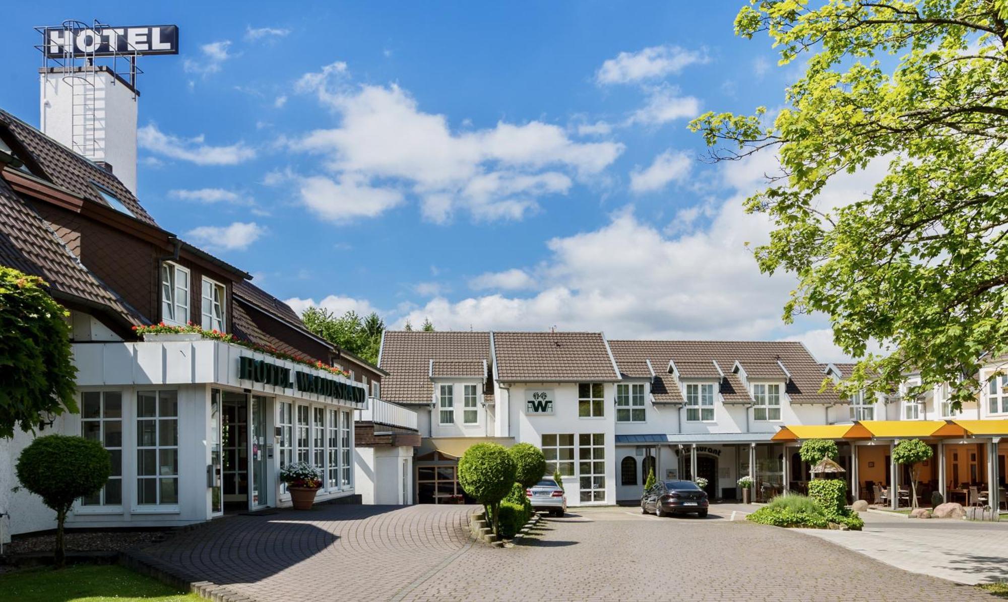 Hotel Waldesrand Херфорд Экстерьер фото